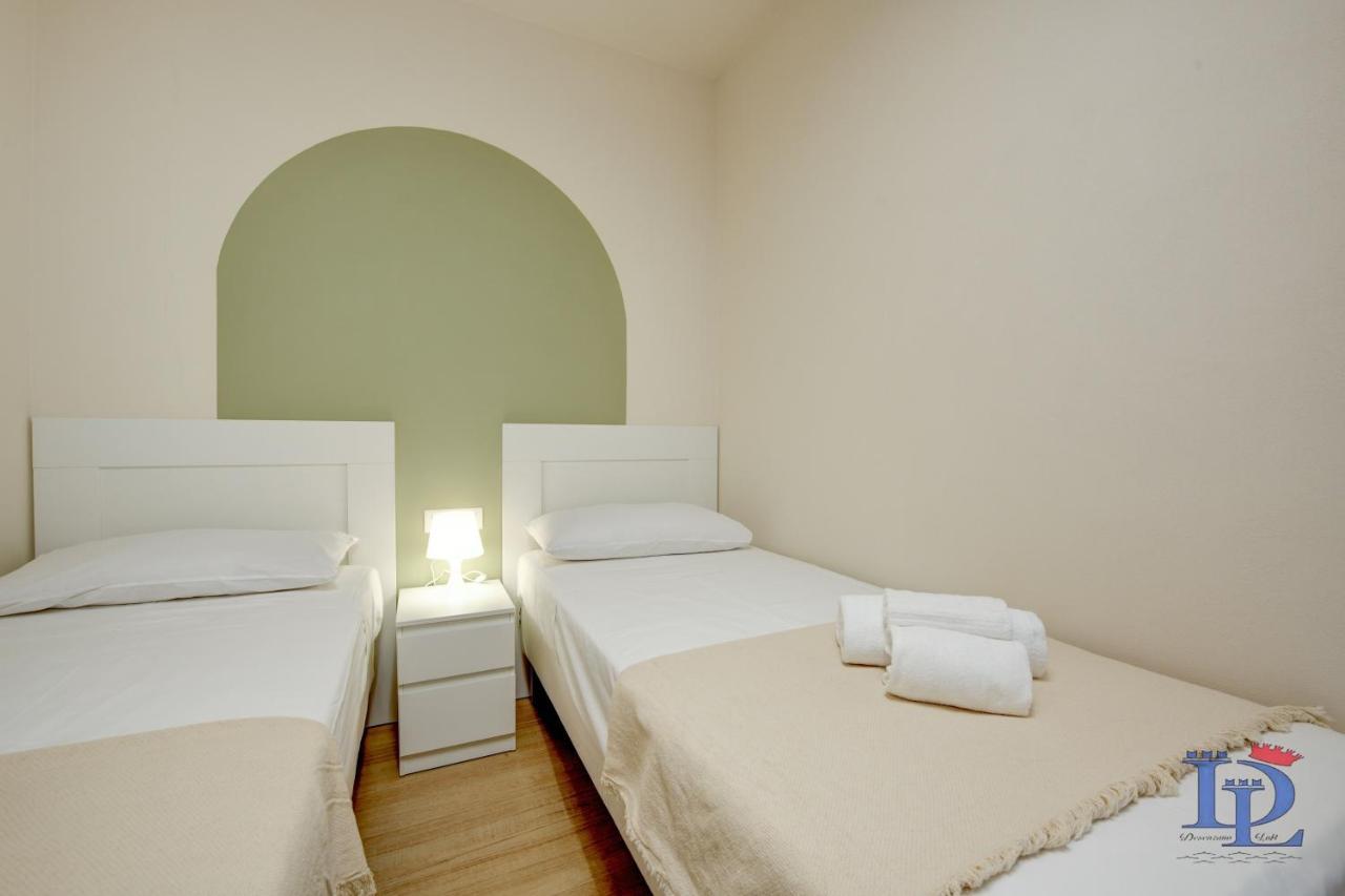 Desenzanoloft Official Partner Marriott Homes & Villas - Apa Dom Downtown Family Apartment Desenzano del Garda Kültér fotó